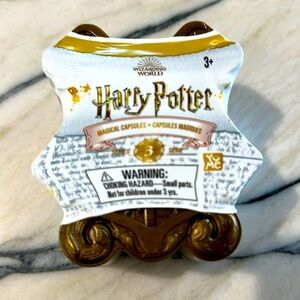 Harry Potter Magical Capsule Series 3 Wizarding World New not opened!